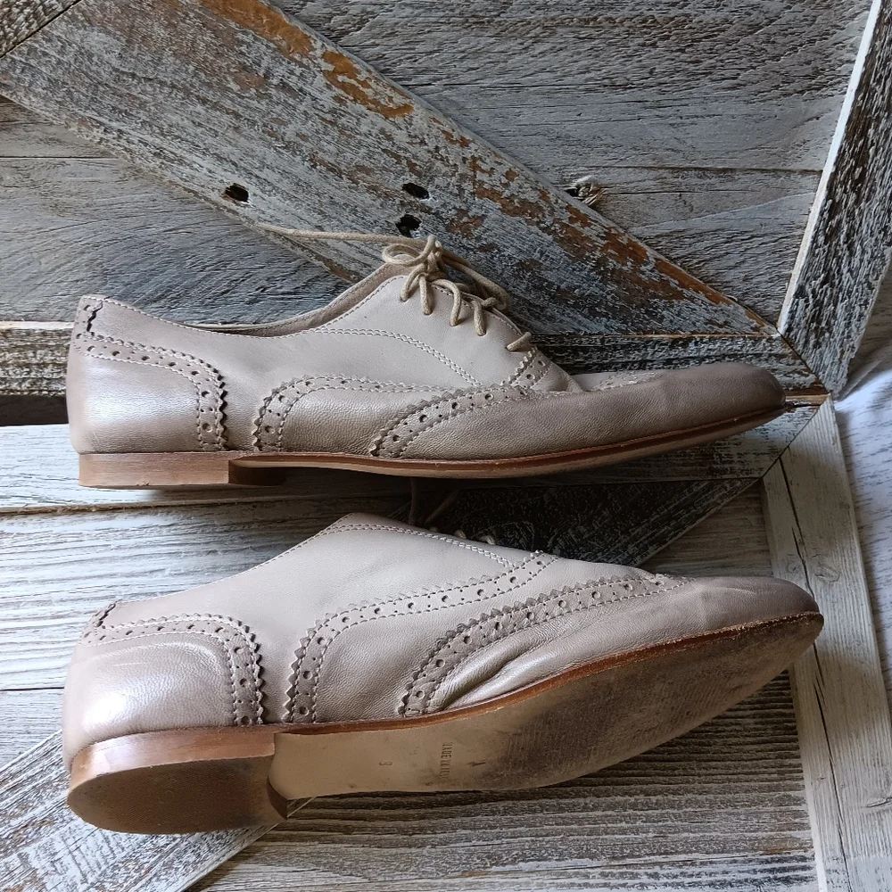 Garnet Hill Women's Taupe Leather Wingtip Oxfords
